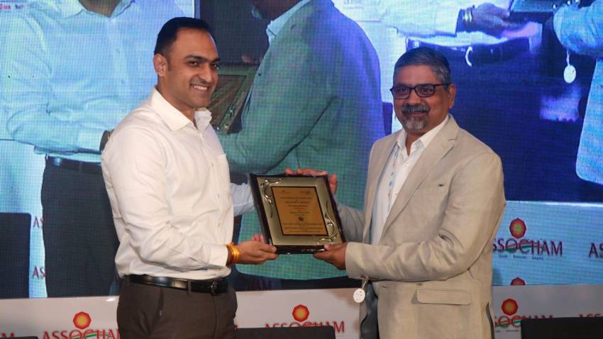 Shiv Sankar Singh of Gramin Vikas Trust Awarded as “CEO OF THE YEAR”