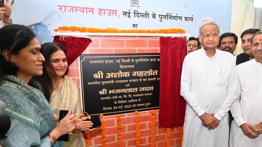 Chief Minister lays foundation stone of reconstruction of New Rajasthan House in New Delhi